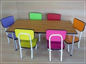 โต๊ะอนุบาลหลากสี แฟนซี พร้อมเก้าอี้